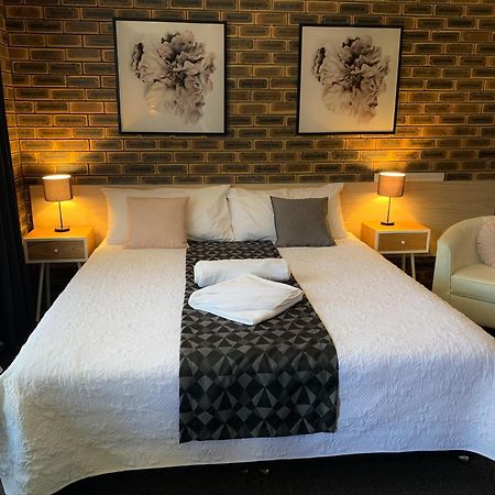 Squatters Homestead Motel Casino Ngoại thất bức ảnh