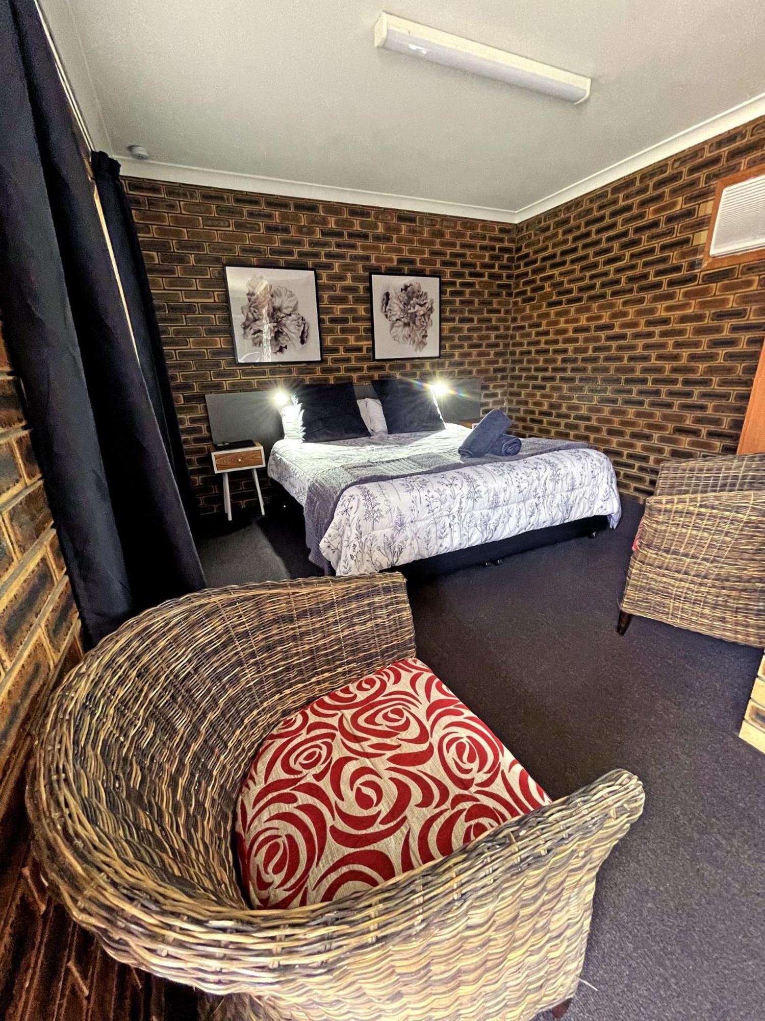 Squatters Homestead Motel Casino Ngoại thất bức ảnh